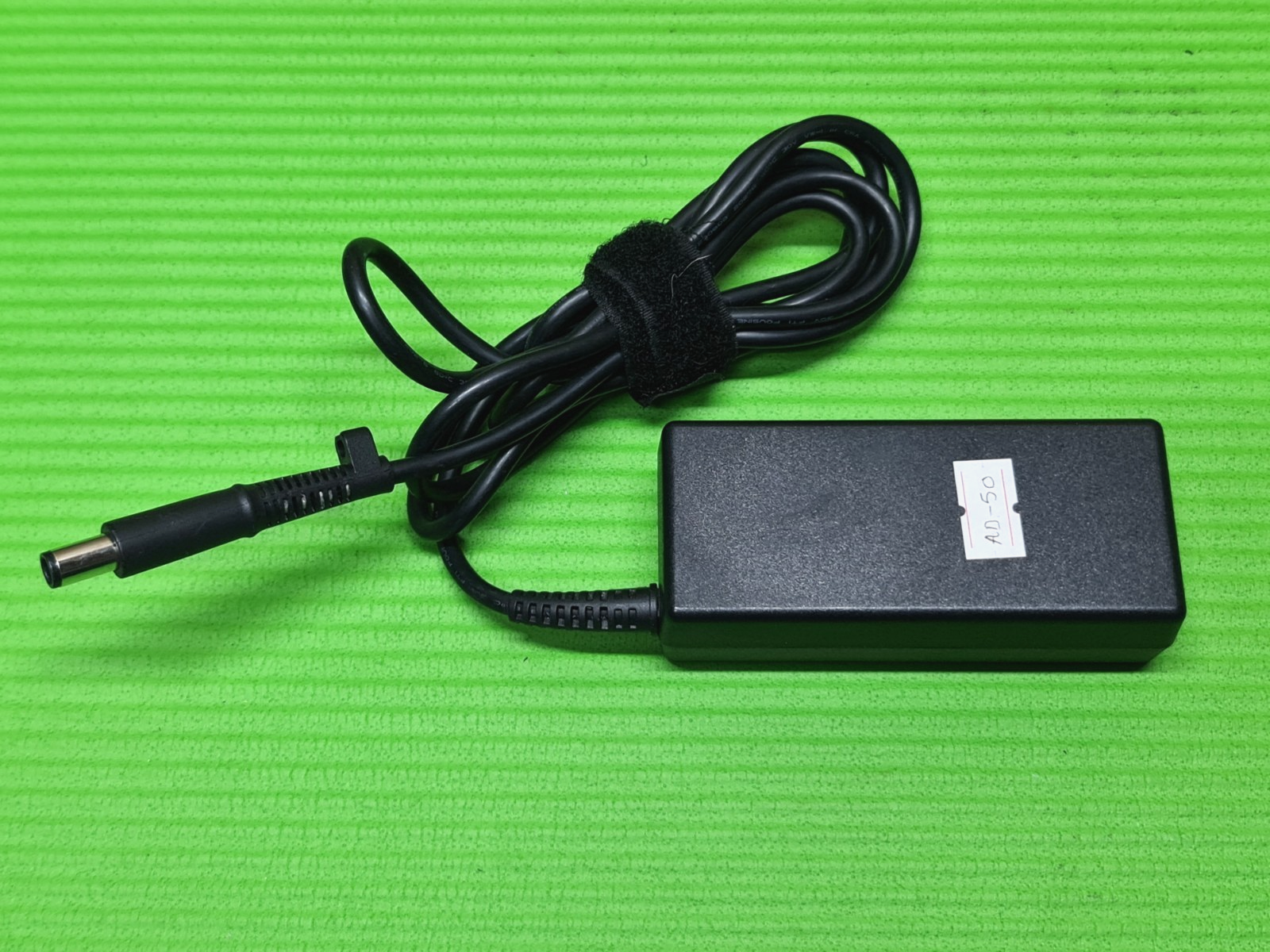 ORIGINAL GENUINE AC POWER SUPPLY CHARGER ADAPTER ROUND PIN HP 65W 19.5V 3.33A