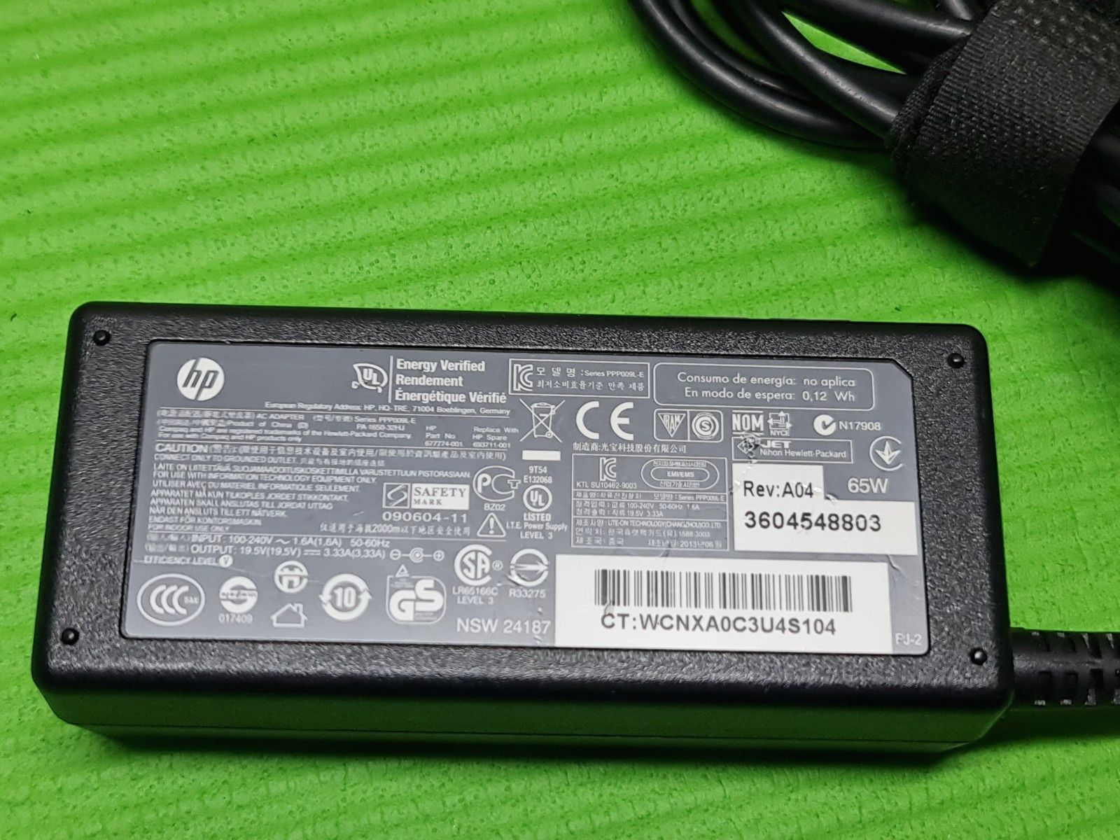 ORIGINAL GENUINE AC POWER SUPPLY CHARGER ADAPTER ROUND PIN HP 65W 19.5V 3.33A - Image 4