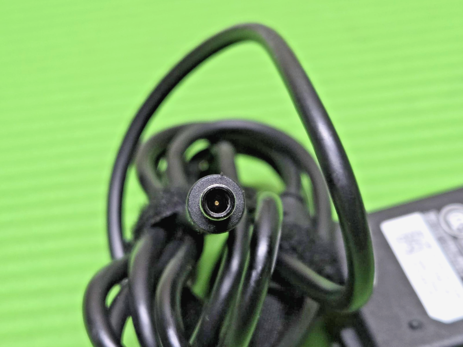 ORIGINAL GENUINE AC POWER SUPPLY CHARGER ADAPTER ROUND PIN 19.5V 2.31A 45W DELL - Image 5