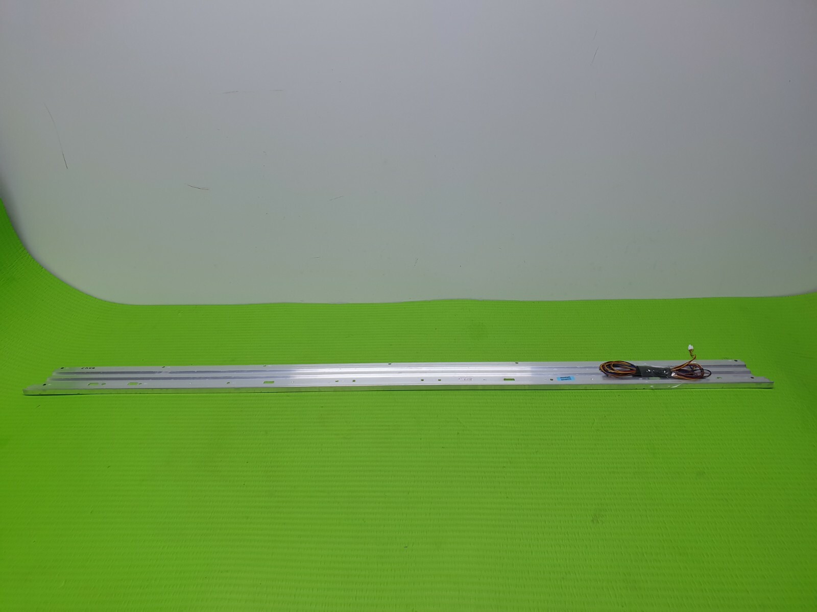 LED BACKLIGHT 48300UHDLEDCNTD TV 17ELB48ULR4 7020PKG 66EA L-TYPE REV0.4 150702 - Image 2