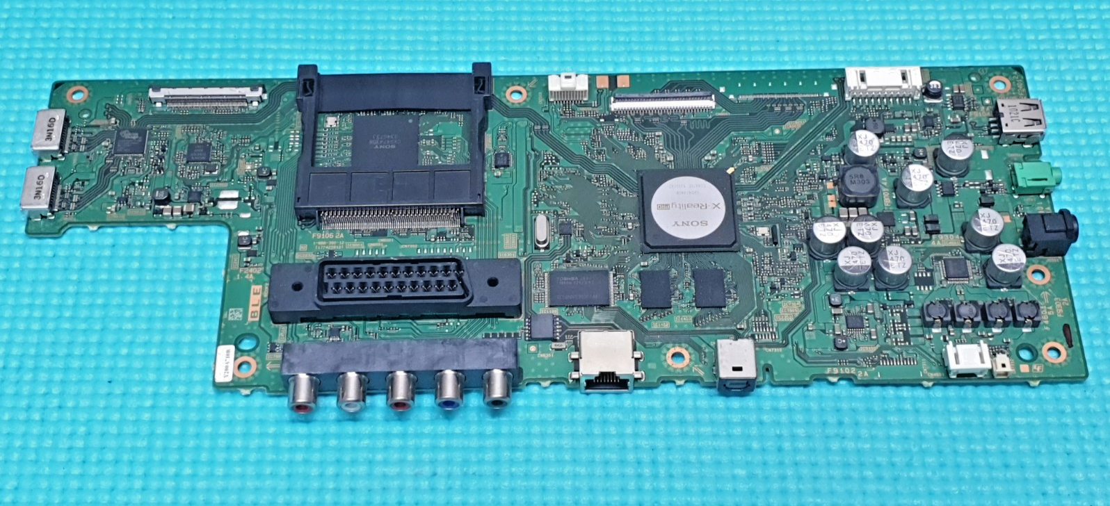 MAIN AV BOARD MB SONY KDL-24W605A LED TV 1-888-390-12 (173427812) SCREEN:V236BJ1 - Image 2