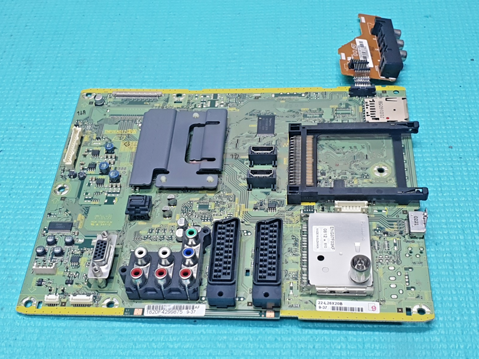 MAIN AV BOARD MB PANASONIC TX-L26X20B 26" LCD TV TNP0EA017 9A SCREEN:T260XW05